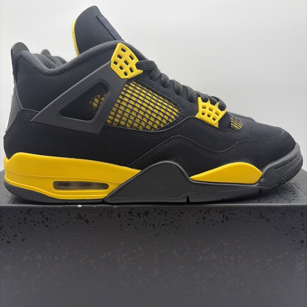 Size 10 - Jordan 4 Retro Mid Thunder (DH6927-017)